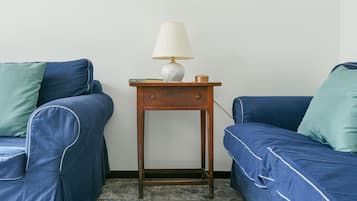 Apartamento | Área de estar | TV de tela plana
