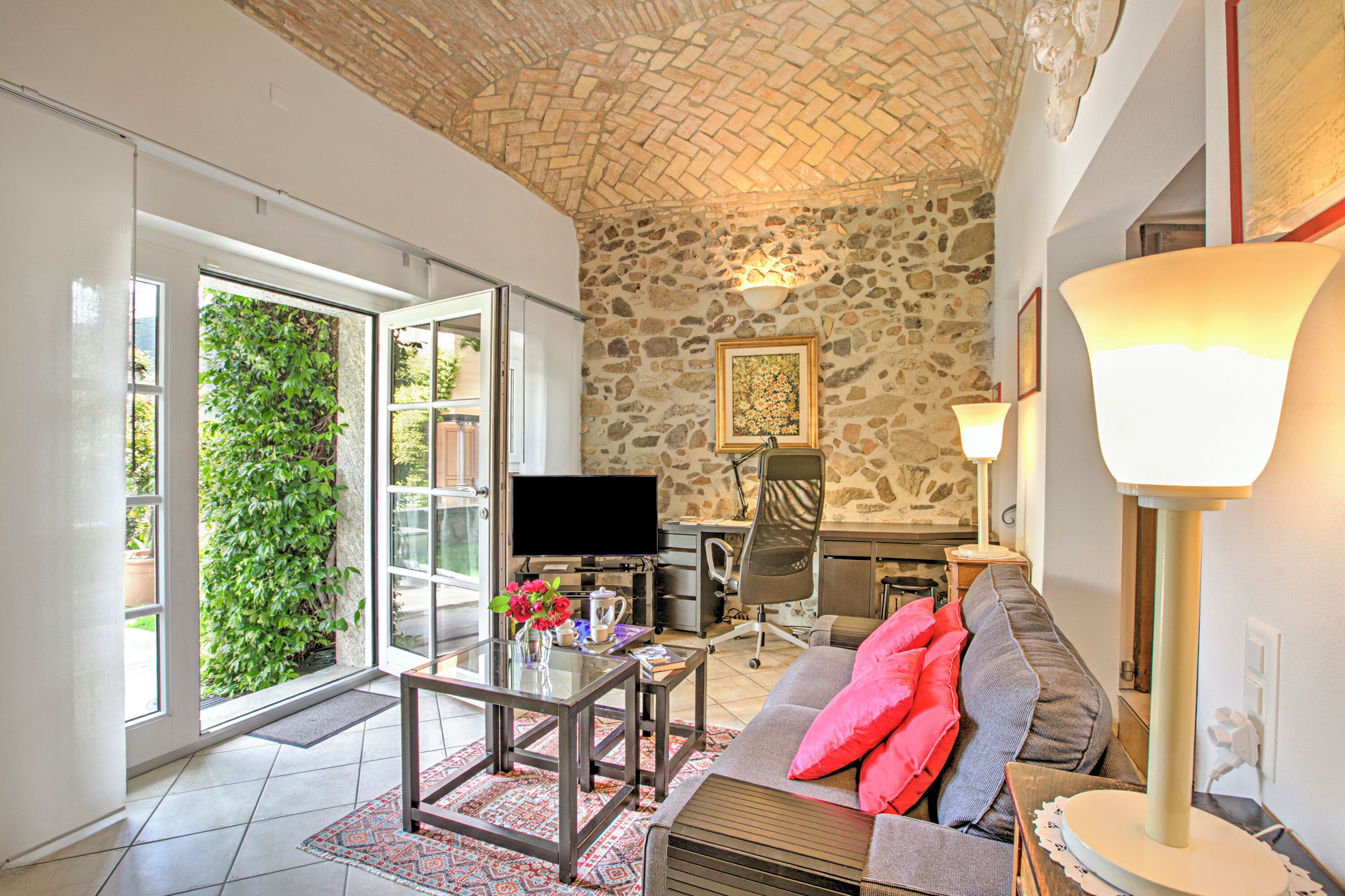 Télévision à écran plat