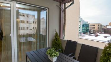 豪華公寓 | 露台/庭院