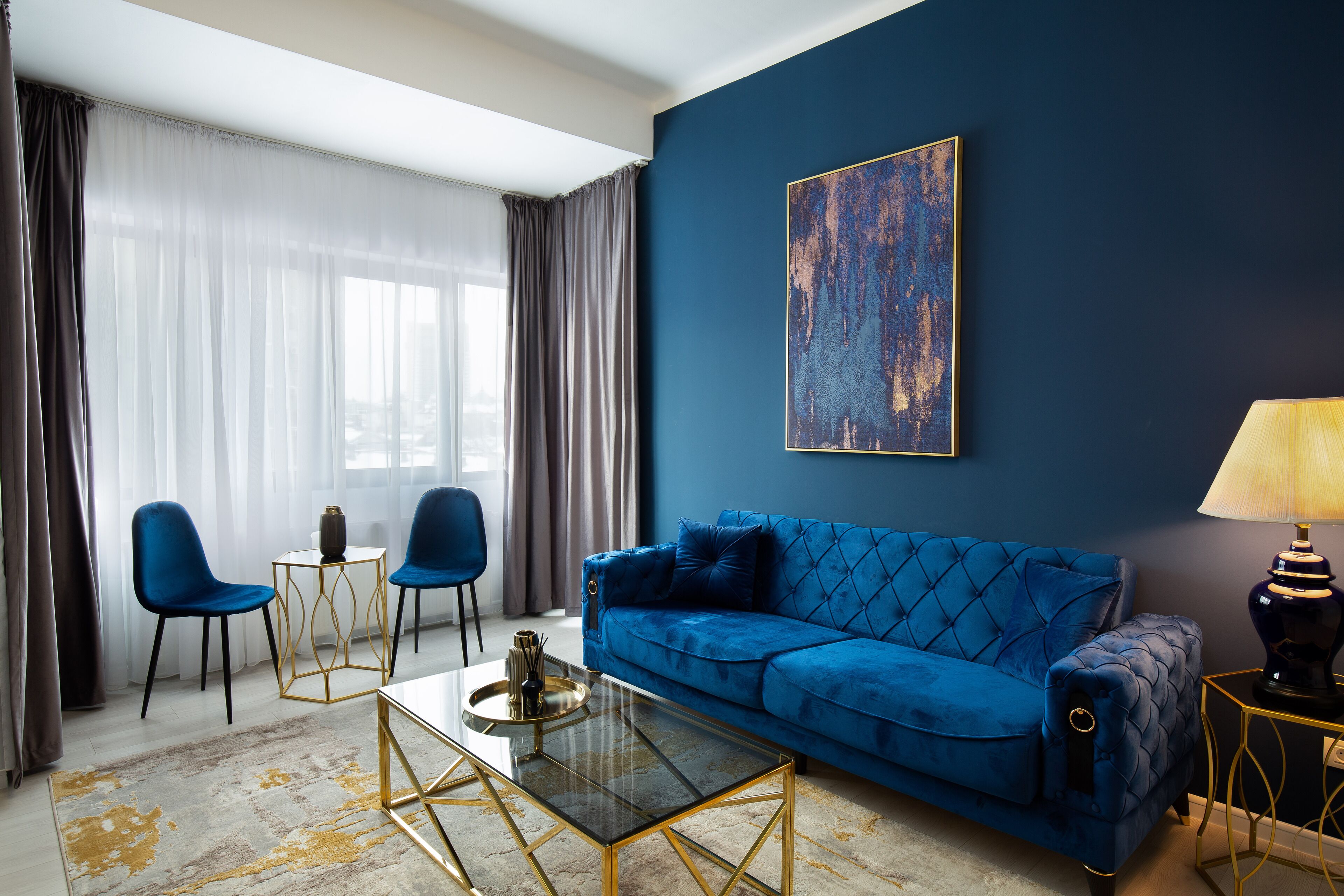 奢华公寓 | 起居区 | 139-厘米智能电视 （配备数码频道）、电视