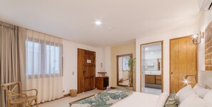1 habitación y minibar con artículos gratuitos 