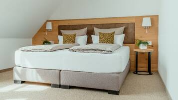 ู
ูุชุจ ููุงู ูุงู ู
ุฌุงููุง ูู
ูุงุกุงุช ุฃุณุฑูุฉ