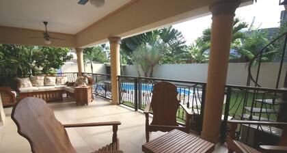 4BD Guest-friendly villa in the heart of Sosua!