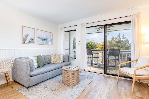 Televisión de pantalla plana, oficina