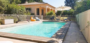 Pool - Villa Ribba. 6 pers, piscine, 10 min plage en voiture (Porto-Vecchio)