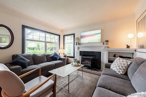 Smart TV, fireplace, stereo, printers