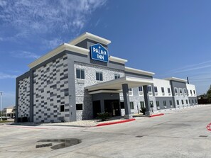Front of property - Palace Inn Blue Houston East Beltway 8 (Houston)