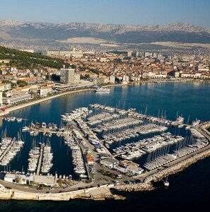 Marina - 3 - Beautiful Modern apt in the Heart of Split (Split)