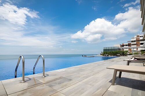 Spectacular apartment in H2, 20th floor!