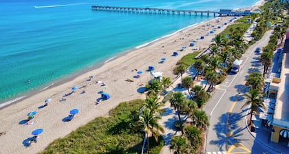 FIFA! Bio Hack & Beach! Sauna, Cold Plunge, HotTub