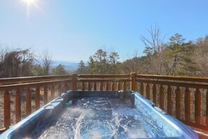 Outdoor spa tub - Secluded Cabin w/Mtn. Views, 3 Decks & Theater (Sevierville)