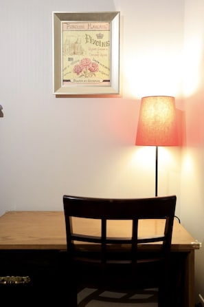 Interior - 🔴38% saving • 9 mins @ Airport • Free Parking (Sienna) (Richmond)