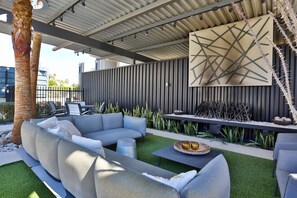 Property grounds - ESCAPE TO TRUE RESORT LIVING (Palm Springs)