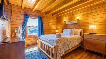 3 chambres, bureau, fer et planche Ă repasser, lit parapluie