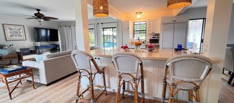 Kona Keauhou Newly Remodeled Home, Quiet private home on Golf course with
Pool.