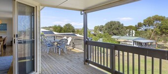 Carrie'd Away - 9 Dorset Court