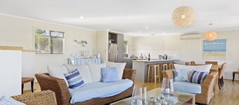 Carrie'd Away - 9 Dorset Court