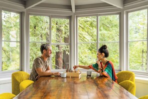 Children's activities - The Stavrand Russian River Valley (Guerneville)
