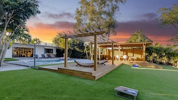 Outdoor pool, a heated pool
