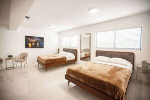 6 makuuhuonetta, silitysrauta/-lauta, vauvan matkasänky, ilmainen Wi-Fi