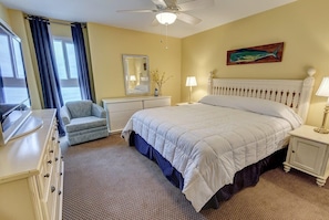 Condo Deluxe, 2 habitaciones, vista a la playa, frente al mar (53) | 2 habitaciones, decoración personalizada y muebles diferentes 