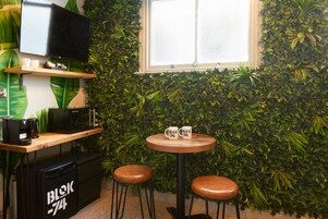 双人房 | 特色装修、特色家居、熨斗/熨衣板、免费 WiFi