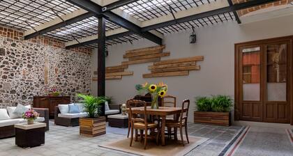 CASA SAUTO3 Family Historic Suite with A/C, Panoramic Rooftop in Centro