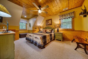 3 slaapkamers, een strijkplank/strijkijzer, wifi, beddengoed