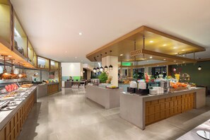 Dining - Holiday Inn Chengdu Airport (Chengdu)