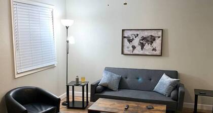 "Air Commando-Condo" Perfect Location in Clovis, NM