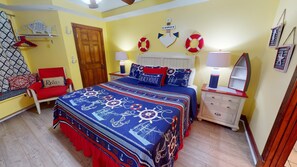 2 bedrooms, iron/ironing board, internet, bed sheets