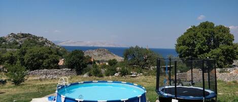 Alberca al aire libre