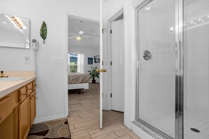Shower, towels - 201 Hideaway beach 4 beds - pool&spa (kissimmee)