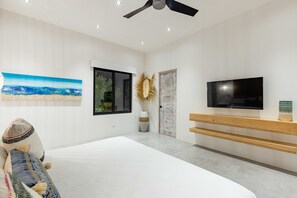 5 bedrooms, iron/ironing board, WiFi, bed sheets - Eden Roc Villa Luxury 5BR in Hacienda Pinilla (Tamarindo)