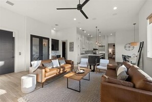 Immagine non classificata, 4 di 50, pulsante