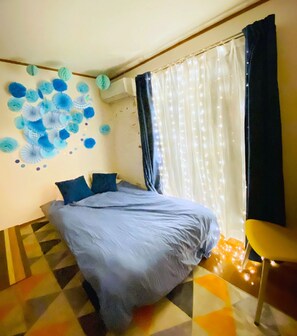 1 habitación, escritorio, tabla de planchar con plancha y wifi gratis 