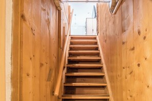 Interior - Apartment "Werner" in Urban Heritage House near Lake Constance (Konstanz)