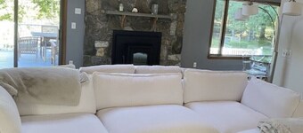 6 Bedroom Elegant and Comfy Upstate Oasis SANITIZED