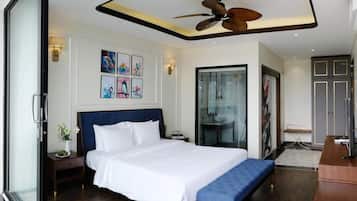 Luxury Villa | 6 bedrooms, in-room safe, iron/ironing board, free WiFi