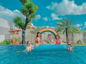Outdoor pool - Bay Villa Halong (Ha Long)