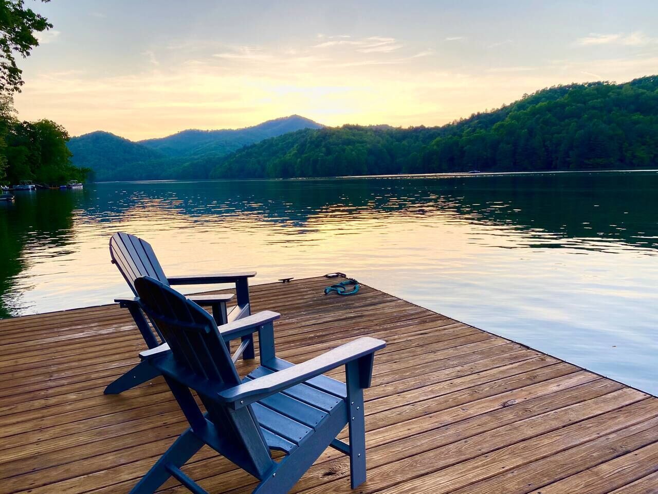 Lakefront! Private Dock!  Renovated!