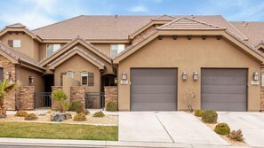 Townhome, 4 Bedrooms | Exterior