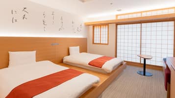 Habitación con 2 camas individuales, no fumadores (Balcony, Japanese Western Style) | Colchones Tempur-Pedic, caja fuerte, wifi gratis y ropa de cama