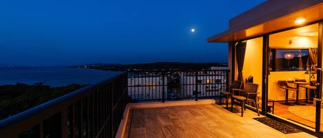 基础双床房, 无烟房, 海景 | 阳台景观