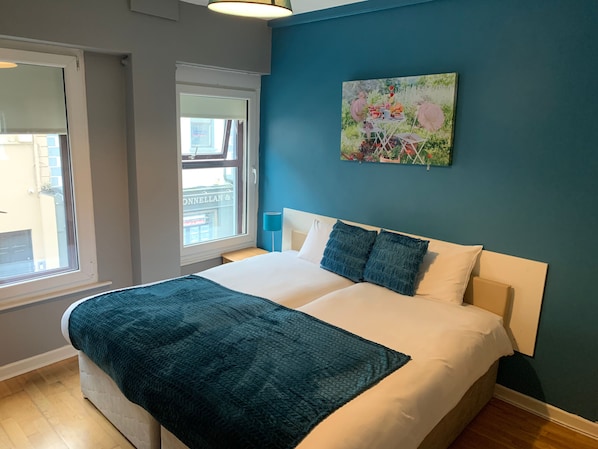 City Apartment, 2 Bedrooms - City Centre Snug Apartments (Galway)