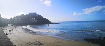 Cottage 2 to 7 people between the sea and the countryside