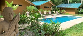 Pipa Lodge  bungalows for rent
