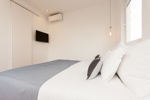 4 Schlafzimmer, Bügeleisen/Bügelbrett, Internetzugang, Bettwäsche