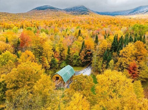 Jay Peak 3 miles - ski home via Big Jay!