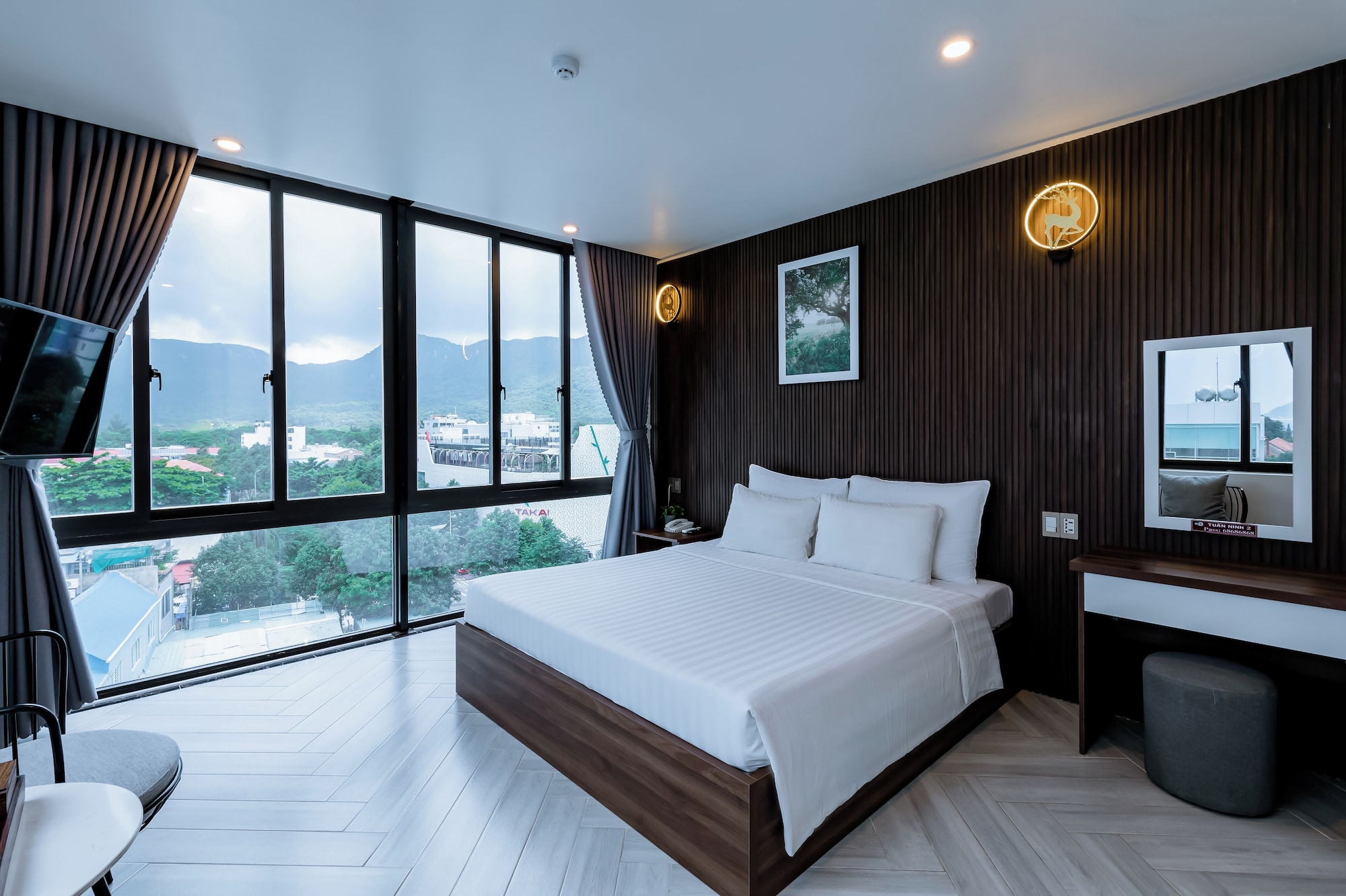 2 Star Hotels